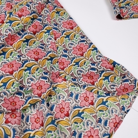 TALBOTS Cream Pink Tan Floral Print Casual Button Down Top Sz M - Picture 13 of 13